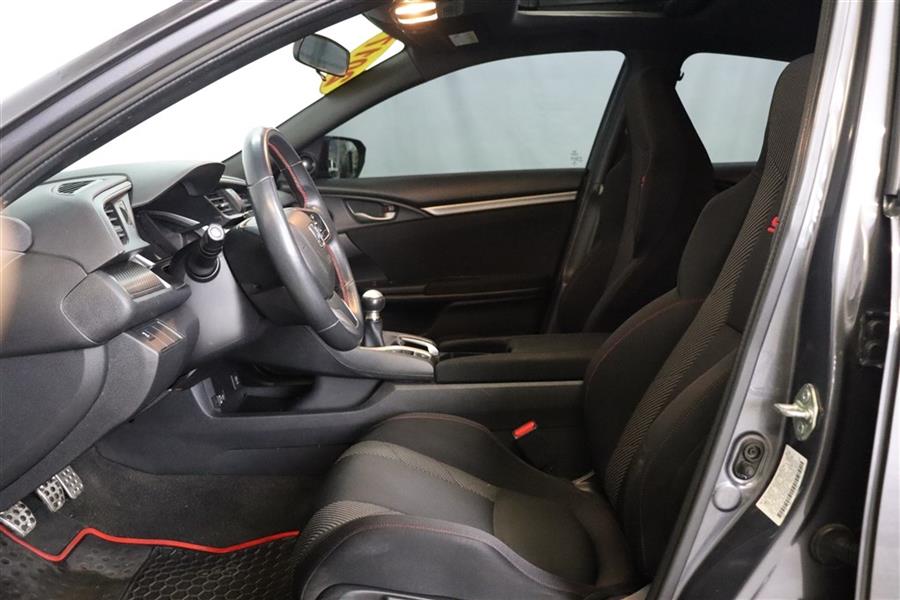 2017 Honda Civic SI, available for sale in Paterson, New Jersey | Fast Track Motors. Paterson, New Jersey 2017 Honda Civic SI, available for sale in Paterson, New Jersey | Fast Track Motors. Paterson, New Jersey