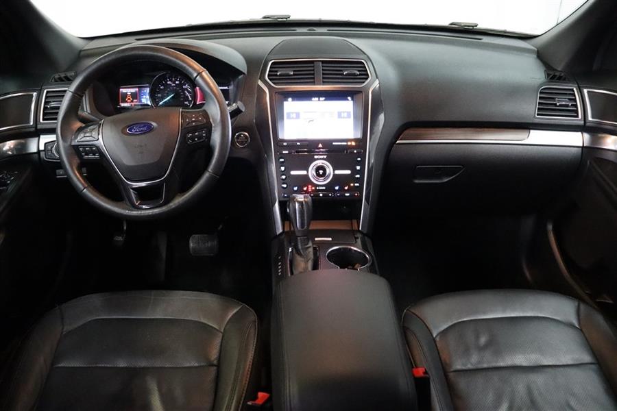 2018 Ford Explorer LIMITED, available for sale in Paterson, New Jersey | Fast Track Motors. Paterson, New Jersey 2018 Ford Explorer LIMITED, available for sale in Paterson, New Jersey | Fast Track Motors. Paterson, New Jersey