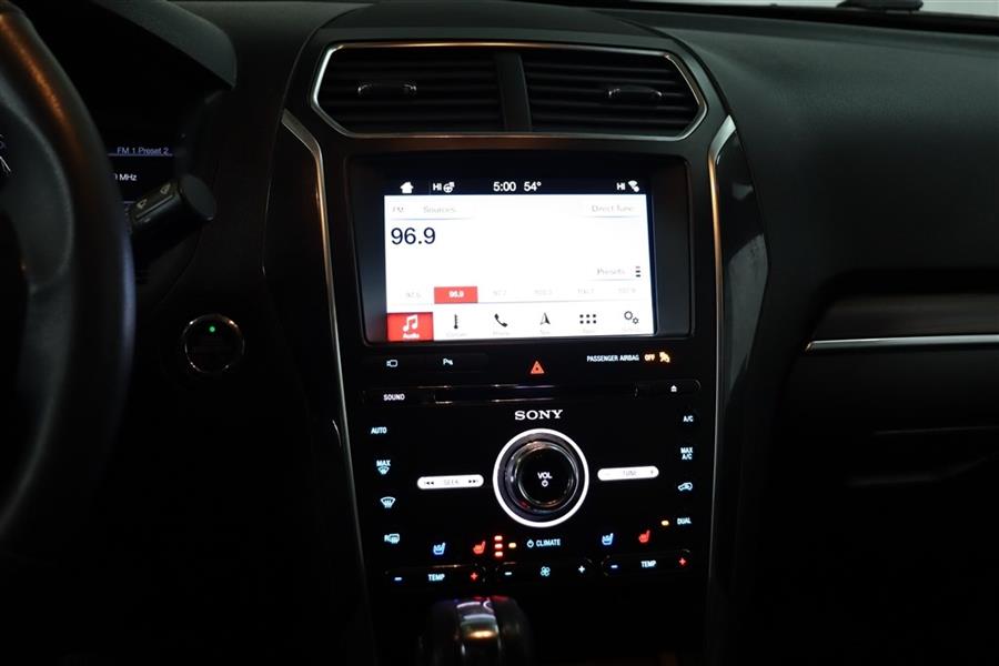 2018 Ford Explorer LIMITED, available for sale in Paterson, New Jersey | Fast Track Motors. Paterson, New Jersey 2018 Ford Explorer LIMITED, available for sale in Paterson, New Jersey | Fast Track Motors. Paterson, New Jersey