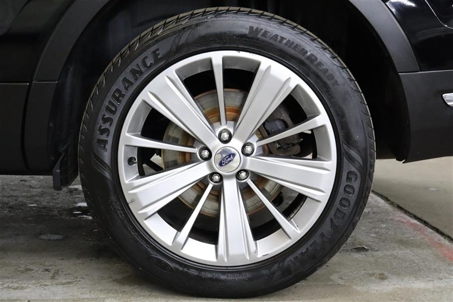 2018 Ford Explorer LIMITED, available for sale in Paterson, New Jersey | Fast Track Motors. Paterson, New Jersey 2018 Ford Explorer LIMITED, available for sale in Paterson, New Jersey | Fast Track Motors. Paterson, New Jersey