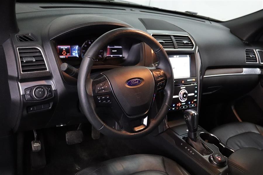 2018 Ford Explorer LIMITED, available for sale in Paterson, New Jersey | Fast Track Motors. Paterson, New Jersey 2018 Ford Explorer LIMITED, available for sale in Paterson, New Jersey | Fast Track Motors. Paterson, New Jersey