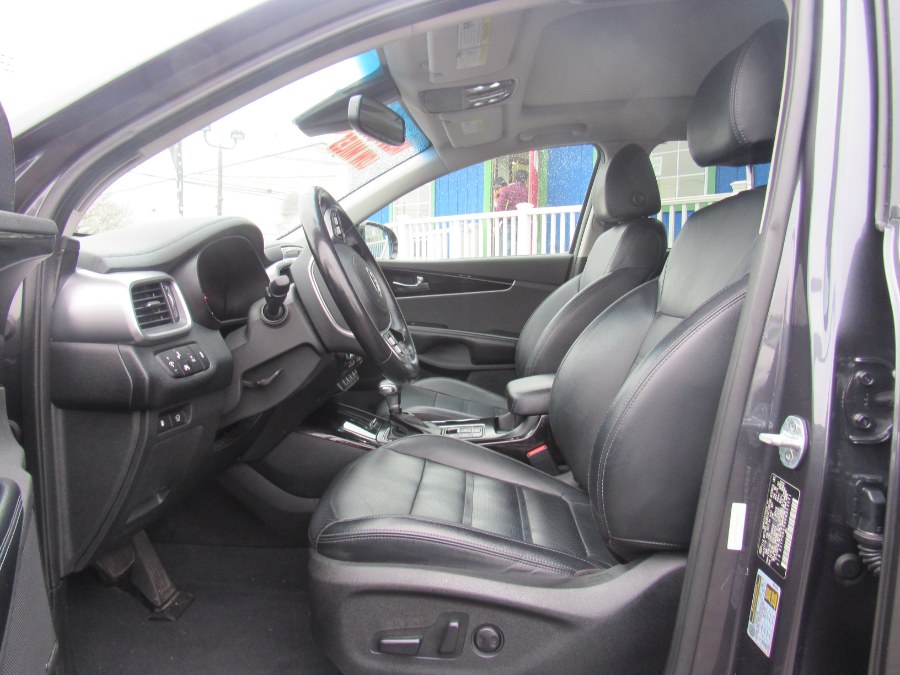 Used Kia Sorento LX V6 AWD 2020 | NJ Used Cars Center. Irvington, New Jersey Used Kia Sorento LX V6 AWD 2020 | NJ Used Cars Center. Irvington, New Jersey
