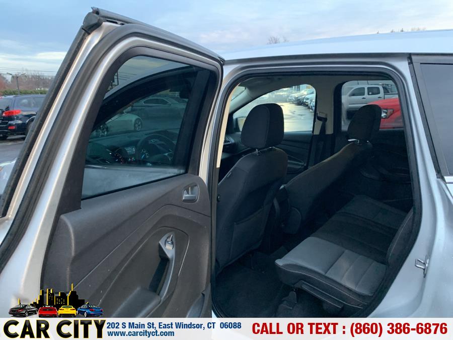 2013 Ford Escape 4WD 4dr SE, available for sale in East Windsor, Connecticut | Car City LLC. East Windsor, Connecticut 2013 Ford Escape 4WD 4dr SE, available for sale in East Windsor, Connecticut | Car City LLC. East Windsor, Connecticut