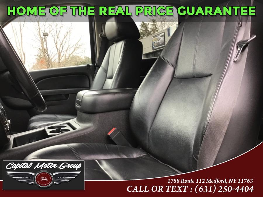 Used Chevrolet Suburban 4WD 4dr 1500 LT 2011 | Capital Motor Group Inc. Medford, New York Used Chevrolet Suburban 4WD 4dr 1500 LT 2011 | Capital Motor Group Inc. Medford, New York