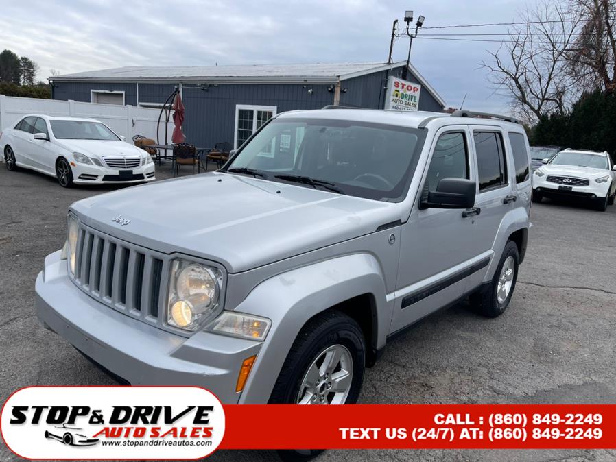 2011 Jeep Liberty 4WD 4dr Sport, available for sale in East Windsor, Connecticut | Stop & Drive Auto Sales. East Windsor, Connecticut