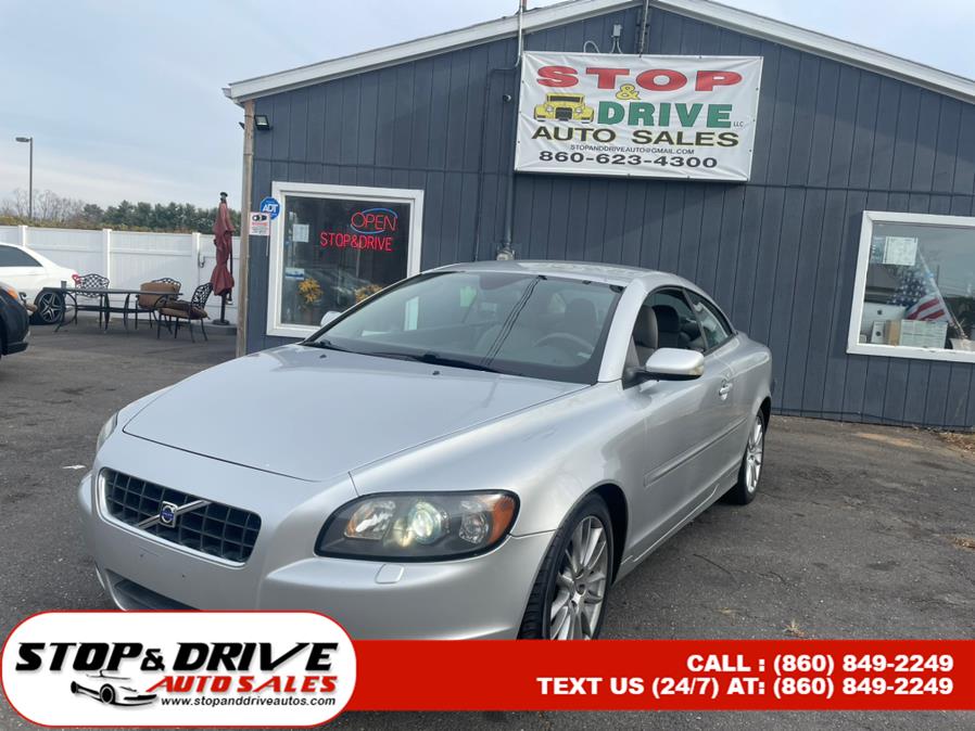 2007 Volvo C70 2dr Conv AT, available for sale in East Windsor, Connecticut | Stop & Drive Auto Sales. East Windsor, Connecticut