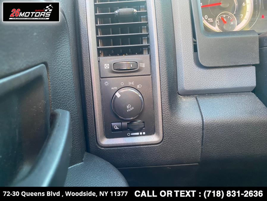 Used Ram 1500 Classic Express 4x4 Quad Cab 6''4" Box 2019 | 26 Motors Queens. Woodside, New York Used Ram 1500 Classic Express 4x4 Quad Cab 6''4" Box 2019 | 26 Motors Queens. Woodside, New York