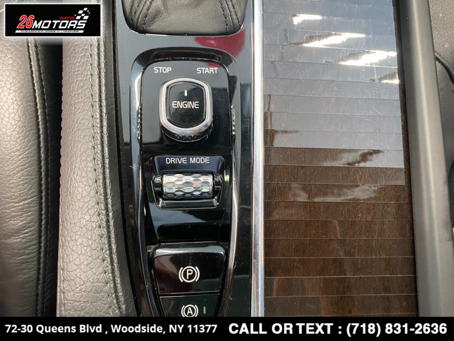 Used Volvo XC90 T6 AWD 7-Passenger Momentum 2017 | 26 Motors Queens. Woodside, New York Used Volvo XC90 T6 AWD 7-Passenger Momentum 2017 | 26 Motors Queens. Woodside, New York