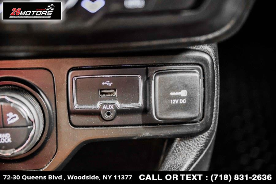 2018 Jeep Renegade Trailhawk 4x4, available for sale in Woodside, New York | 26 Motors Queens. Woodside, New York 2018 Jeep Renegade Trailhawk 4x4, available for sale in Woodside, New York | 26 Motors Queens. Woodside, New York