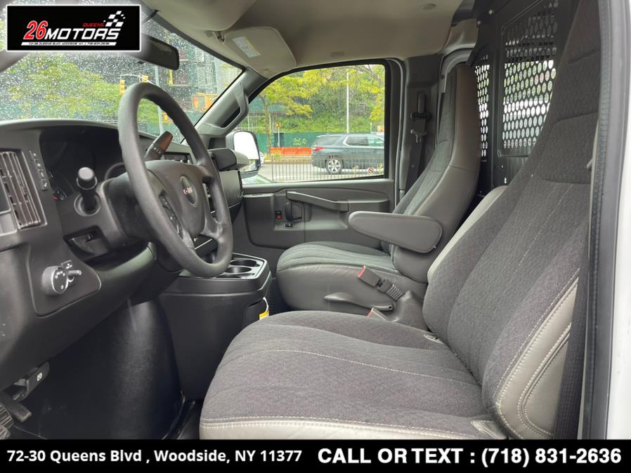 Used GMC Savana Cargo Van RWD 2500 135" 2019 | 26 Motors Queens. Woodside, New York Used GMC Savana Cargo Van RWD 2500 135" 2019 | 26 Motors Queens. Woodside, New York