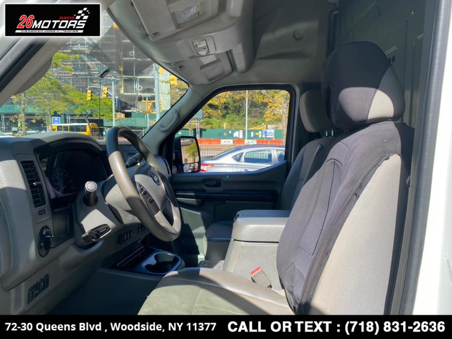 Used Nissan NV Cargo NV2500 HD High Roof V8 SV 2017 | 26 Motors Queens. Woodside, New York Used Nissan NV Cargo NV2500 HD High Roof V8 SV 2017 | 26 Motors Queens. Woodside, New York