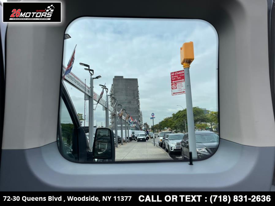 Used Ford Transit Passenger Wagon T-350 148" Low Roof XLT Swing-Out RH Dr 2018 | 26 Motors Queens. Woodside, New York Used Ford Transit Passenger Wagon T-350 148" Low Roof XLT Swing-Out RH Dr 2018 | 26 Motors Queens. Woodside, New York