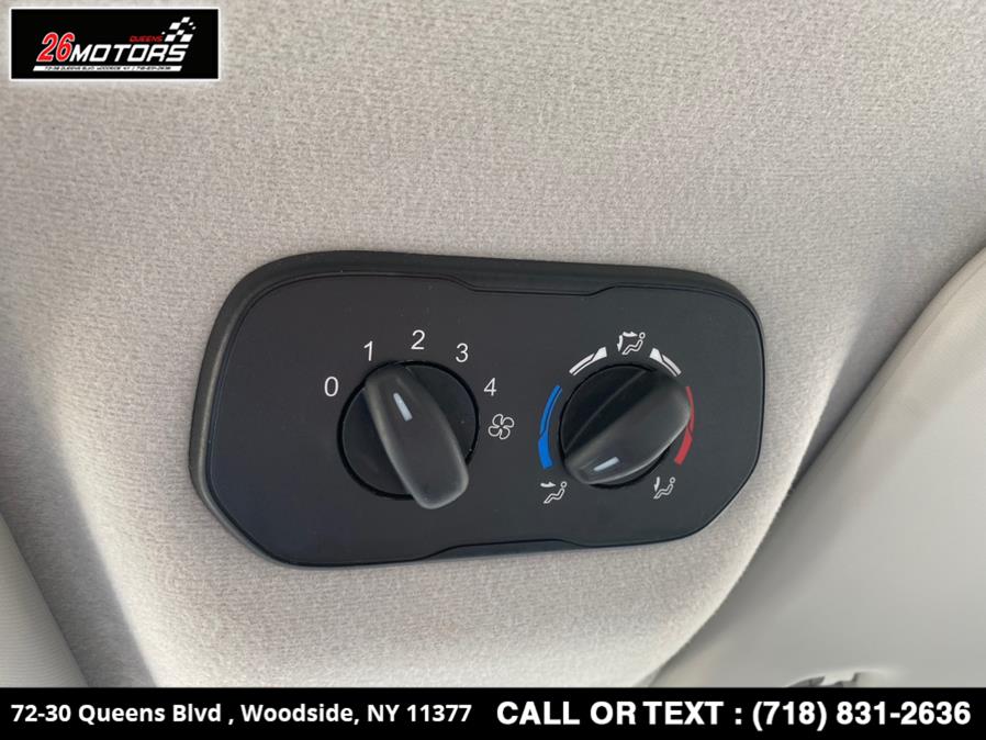 Used Ford Transit Passenger Wagon T-350 148" Low Roof XLT Swing-Out RH Dr 2019 | 26 Motors Queens. Woodside, New York Used Ford Transit Passenger Wagon T-350 148" Low Roof XLT Swing-Out RH Dr 2019 | 26 Motors Queens. Woodside, New York