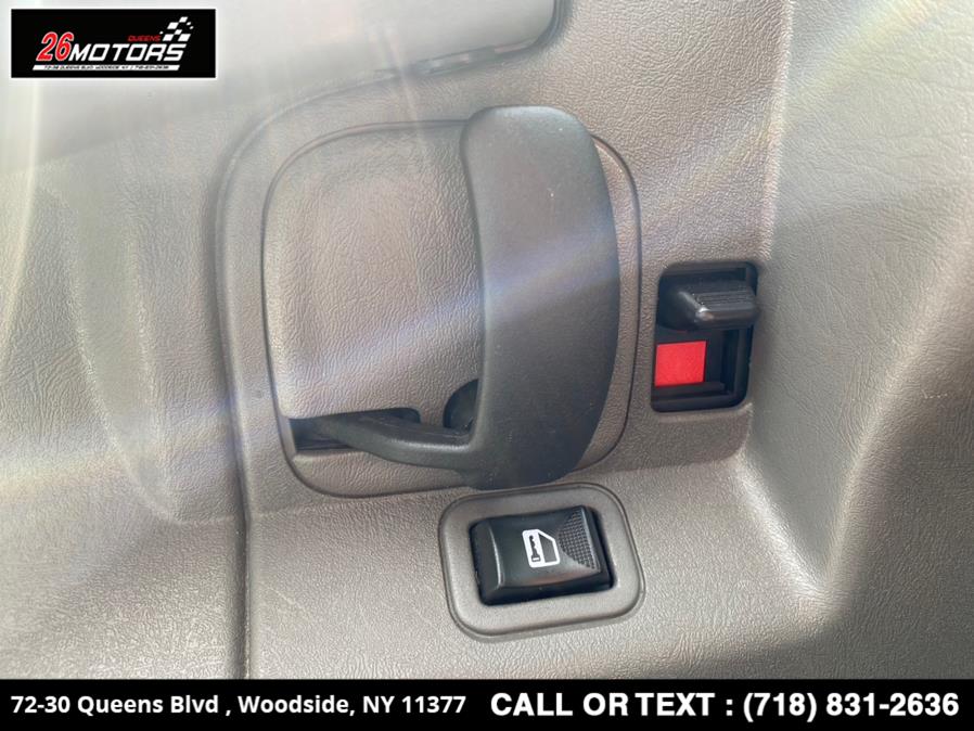 Used Chevrolet Express Passenger RWD 3500 135" LT 2019 | 26 Motors Queens. Woodside, New York Used Chevrolet Express Passenger RWD 3500 135" LT 2019 | 26 Motors Queens. Woodside, New York