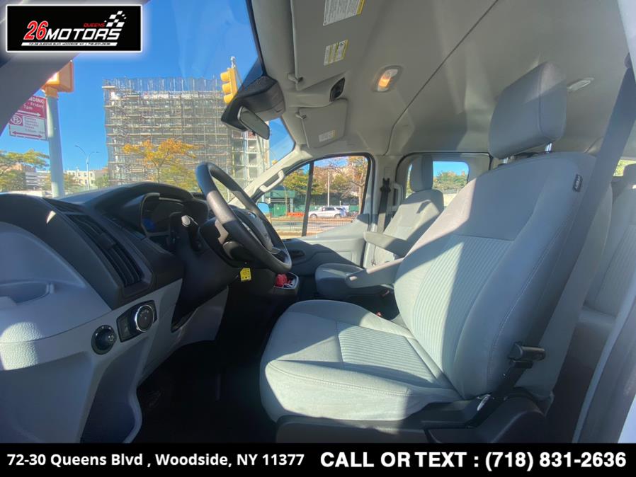 Used Ford Transit Passenger Wagon T-350 148" Low Roof XLT Swing-Out RH Dr 2018 | 26 Motors Queens. Woodside, New York Used Ford Transit Passenger Wagon T-350 148" Low Roof XLT Swing-Out RH Dr 2018 | 26 Motors Queens. Woodside, New York