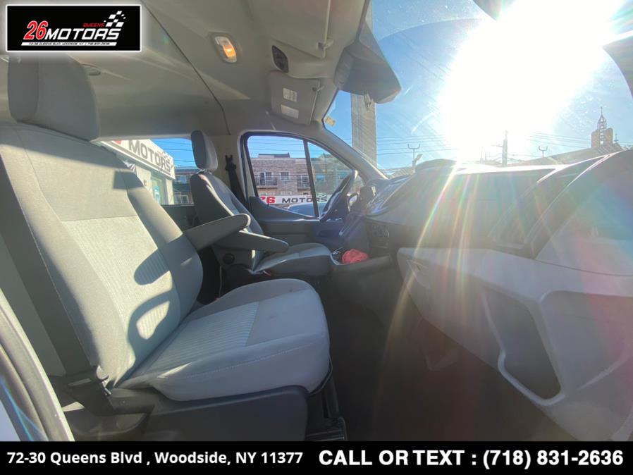 Used Ford Transit Passenger Wagon T-350 148" Low Roof XLT Swing-Out RH Dr 2018 | 26 Motors Queens. Woodside, New York Used Ford Transit Passenger Wagon T-350 148" Low Roof XLT Swing-Out RH Dr 2018 | 26 Motors Queens. Woodside, New York