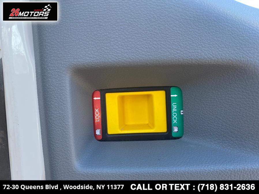 Used Ford Transit Passenger Wagon T-350 148" Low Roof XLT Swing-Out RH Dr 2018 | 26 Motors Queens. Woodside, New York Used Ford Transit Passenger Wagon T-350 148" Low Roof XLT Swing-Out RH Dr 2018 | 26 Motors Queens. Woodside, New York