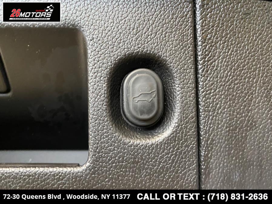 Used GMC Yukon XL 4WD 4dr Denali 2017 | 26 Motors Queens. Woodside, New York Used GMC Yukon XL 4WD 4dr Denali 2017 | 26 Motors Queens. Woodside, New York