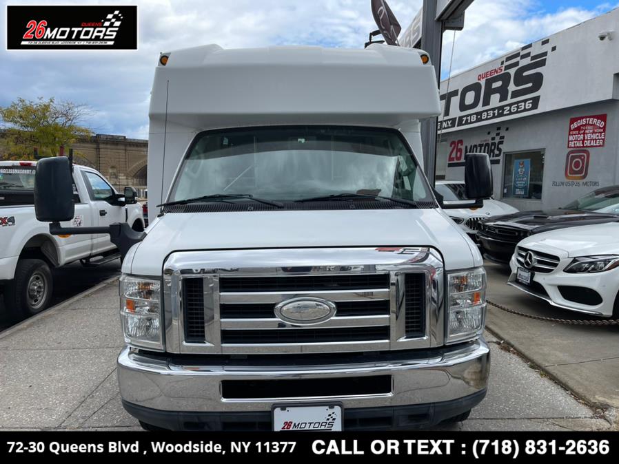 Used Ford Econoline Commercial Cutaway E-450 Super Duty 176" DRW 2014 | 26 Motors Queens. Woodside, New York Used Ford Econoline Commercial Cutaway E-450 Super Duty 176" DRW 2014 | 26 Motors Queens. Woodside, New York