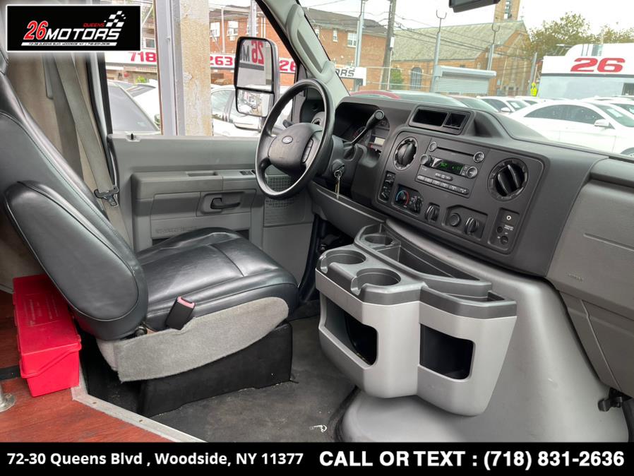 Used Ford Econoline Commercial Cutaway E-450 Super Duty 176" DRW 2014 | 26 Motors Queens. Woodside, New York Used Ford Econoline Commercial Cutaway E-450 Super Duty 176" DRW 2014 | 26 Motors Queens. Woodside, New York