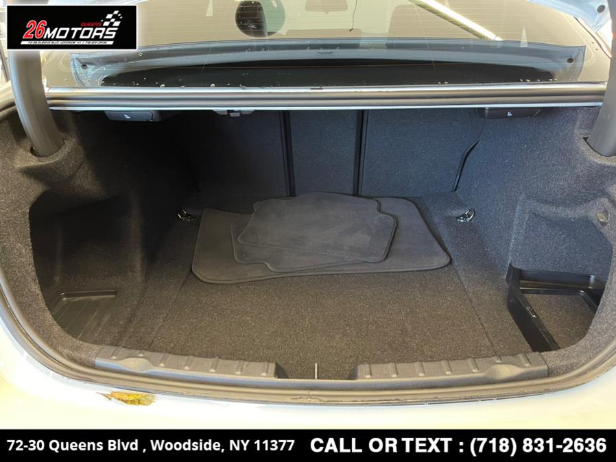 Used BMW 3 Series 330i xDrive Sedan 2017 | 26 Motors Queens. Woodside, New York Used BMW 3 Series 330i xDrive Sedan 2017 | 26 Motors Queens. Woodside, New York