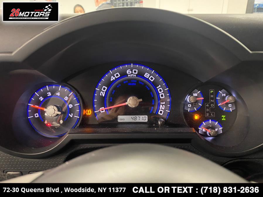 2014 Toyota FJ Cruiser 4WD 4dr Auto (Natl), available for sale in Woodside, New York | 26 Motors Queens. Woodside, New York 2014 Toyota FJ Cruiser 4WD 4dr Auto (Natl), available for sale in Woodside, New York | 26 Motors Queens. Woodside, New York