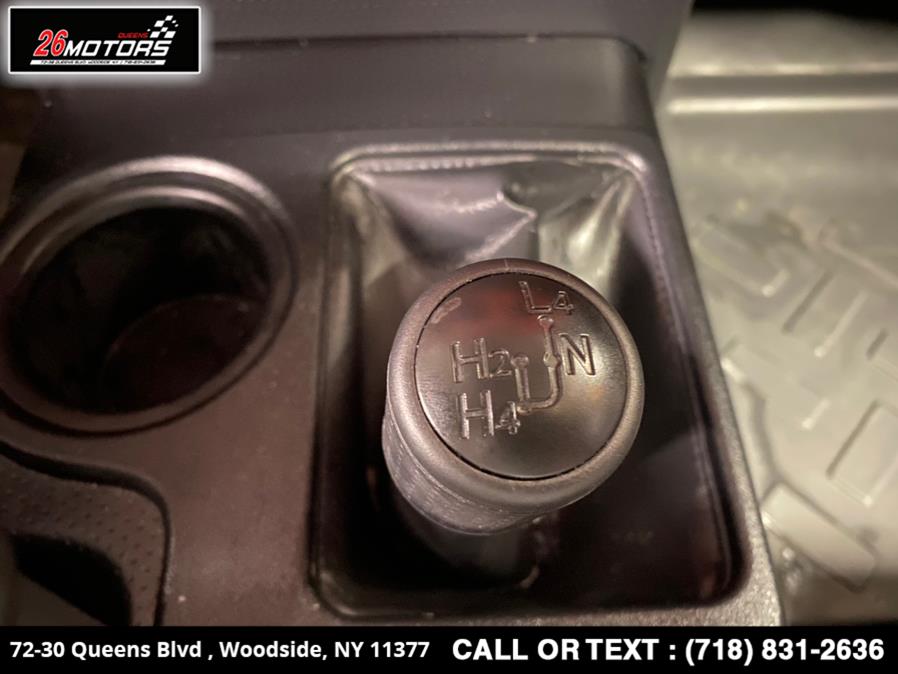 2014 Toyota FJ Cruiser 4WD 4dr Auto (Natl), available for sale in Woodside, New York | 26 Motors Queens. Woodside, New York 2014 Toyota FJ Cruiser 4WD 4dr Auto (Natl), available for sale in Woodside, New York | 26 Motors Queens. Woodside, New York