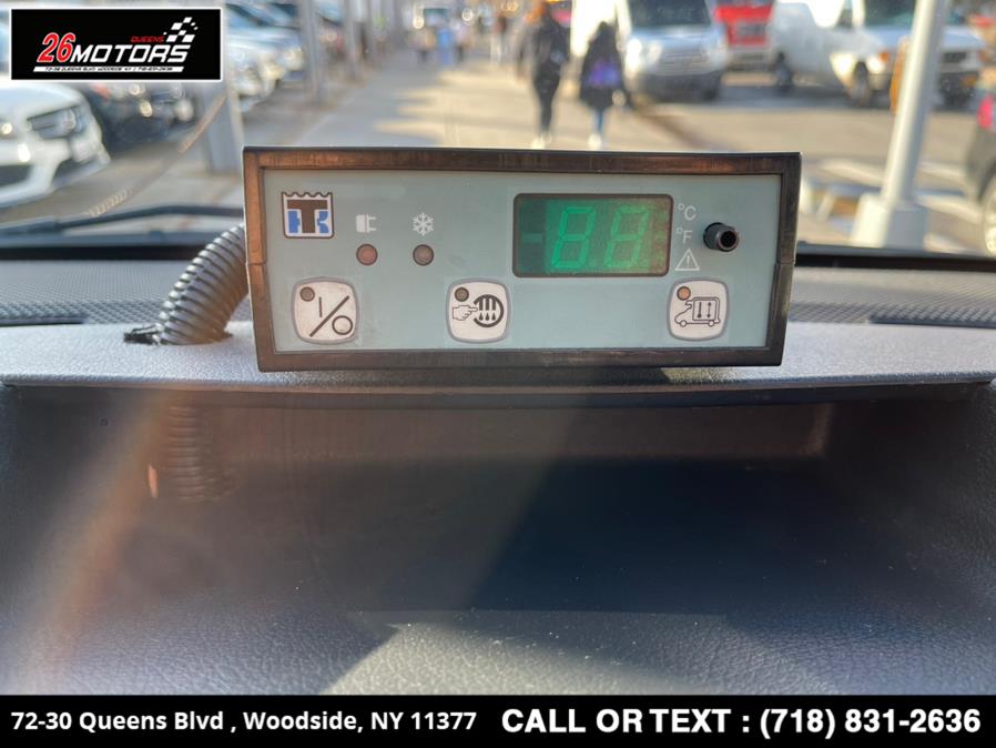 Used Mercedes-Benz Metris Cargo Van RWD 126" 2016 | 26 Motors Queens. Woodside, New York Used Mercedes-Benz Metris Cargo Van RWD 126" 2016 | 26 Motors Queens. Woodside, New York