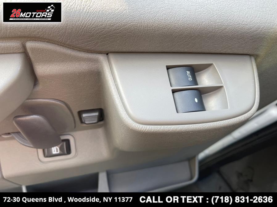 Used GMC Savana Cargo Van RWD 2500 135" 2020 | 26 Motors Queens. Woodside, New York Used GMC Savana Cargo Van RWD 2500 135" 2020 | 26 Motors Queens. Woodside, New York