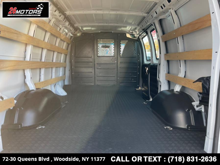 Used GMC Savana Cargo Van RWD 2500 135" 2020 | 26 Motors Queens. Woodside, New York Used GMC Savana Cargo Van RWD 2500 135" 2020 | 26 Motors Queens. Woodside, New York