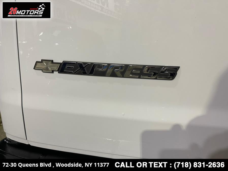Used Chevrolet Express Passenger RWD 3500 155" LT 2019 | 26 Motors Queens. Woodside, New York Used Chevrolet Express Passenger RWD 3500 155" LT 2019 | 26 Motors Queens. Woodside, New York