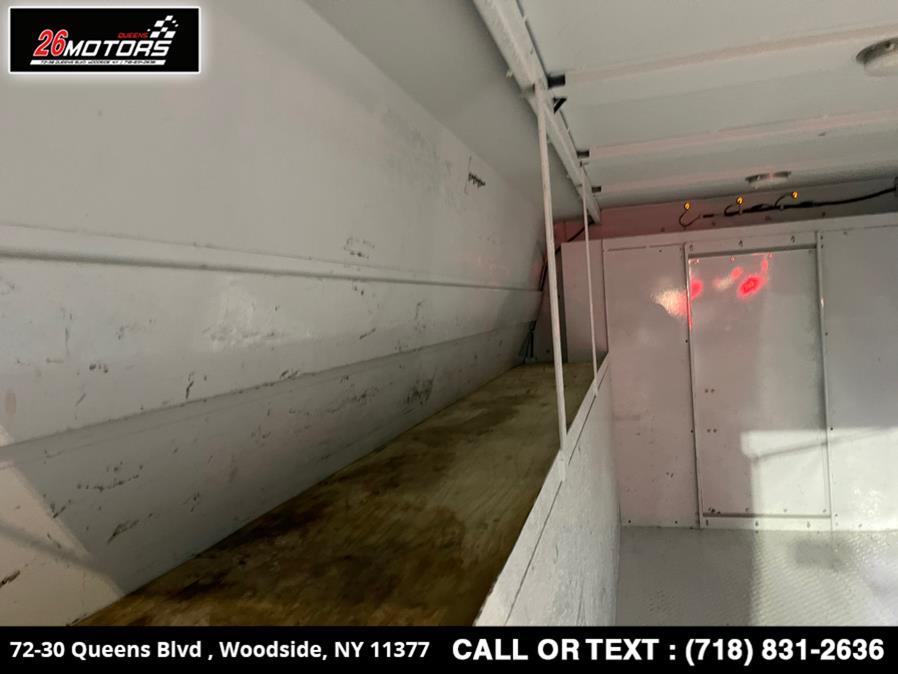 Used GMC Savana Commercial Cutaway 3500 Van 139" 2014 | 26 Motors Queens. Woodside, New York Used GMC Savana Commercial Cutaway 3500 Van 139" 2014 | 26 Motors Queens. Woodside, New York