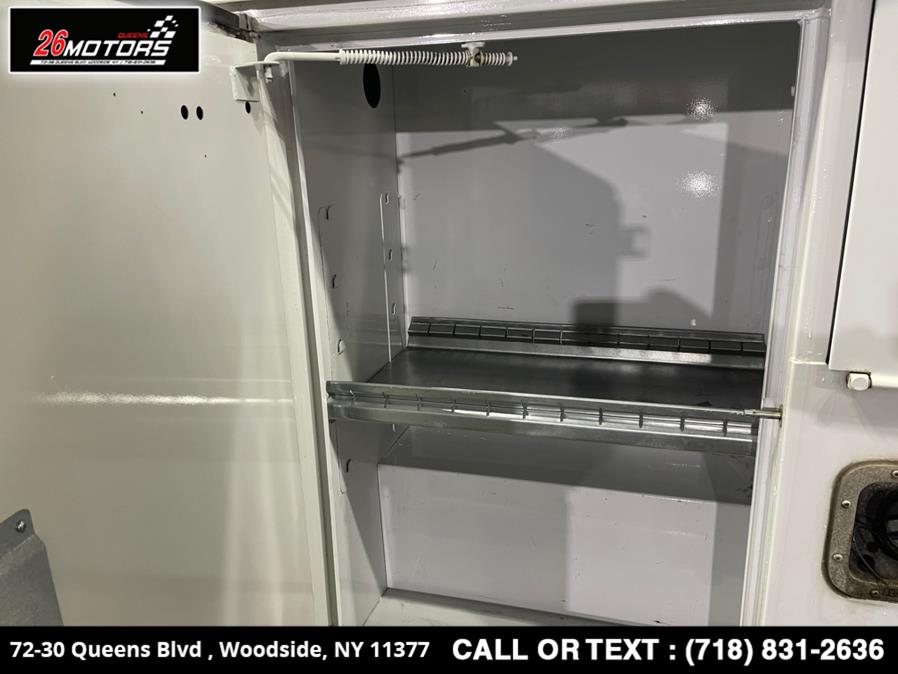 Used GMC Savana Commercial Cutaway 3500 Van 139" 2014 | 26 Motors Queens. Woodside, New York Used GMC Savana Commercial Cutaway 3500 Van 139" 2014 | 26 Motors Queens. Woodside, New York