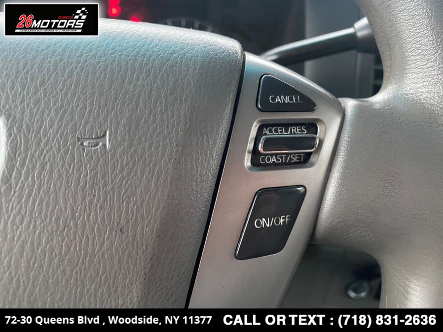 Used Nissan NV Cargo NV2500 HD Standard Roof V6 S 2017 | 26 Motors Queens. Woodside, New York Used Nissan NV Cargo NV2500 HD Standard Roof V6 S 2017 | 26 Motors Queens. Woodside, New York