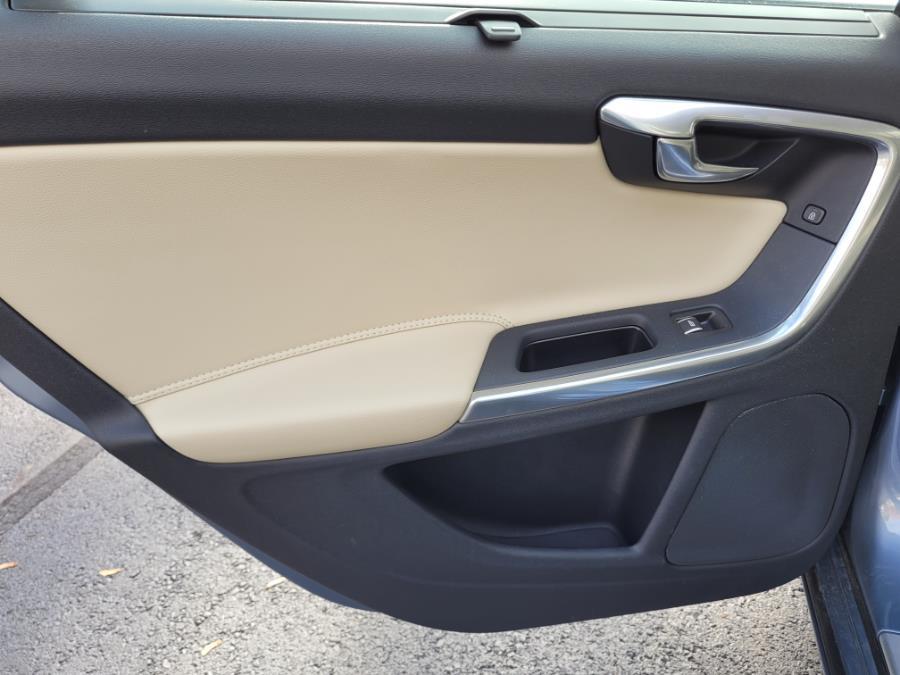 Used Volvo S60 T5 AWD Inscription 2017 | Lava Motors 2 Inc. Canton, Connecticut Used Volvo S60 T5 AWD Inscription 2017 | Lava Motors 2 Inc. Canton, Connecticut