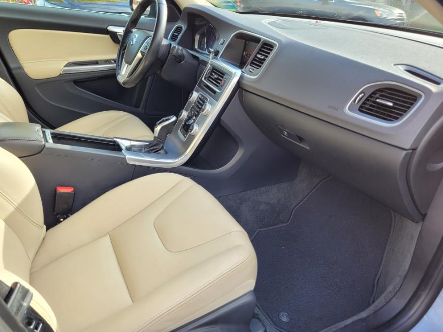 Used Volvo S60 T5 AWD Inscription 2017 | Lava Motors 2 Inc. Canton, Connecticut Used Volvo S60 T5 AWD Inscription 2017 | Lava Motors 2 Inc. Canton, Connecticut