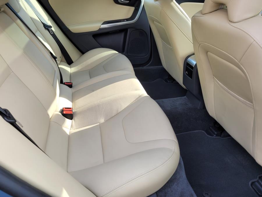 Used Volvo S60 T5 AWD Inscription 2017 | Lava Motors 2 Inc. Canton, Connecticut Used Volvo S60 T5 AWD Inscription 2017 | Lava Motors 2 Inc. Canton, Connecticut