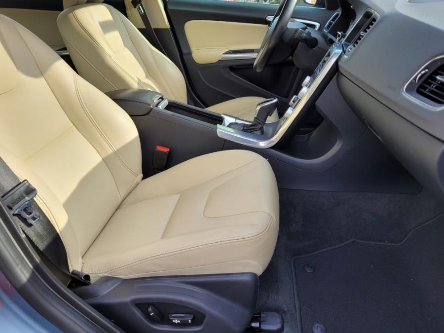 Used Volvo S60 T5 AWD Inscription 2017 | Lava Motors 2 Inc. Canton, Connecticut Used Volvo S60 T5 AWD Inscription 2017 | Lava Motors 2 Inc. Canton, Connecticut