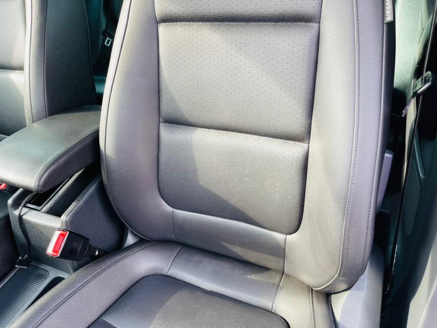 2013 Volkswagen Tiguan 4WD 4dr Auto SE, available for sale in New Britain, Connecticut | Supreme Automotive. New Britain, Connecticut 2013 Volkswagen Tiguan 4WD 4dr Auto SE, available for sale in New Britain, Connecticut | Supreme Automotive. New Britain, Connecticut