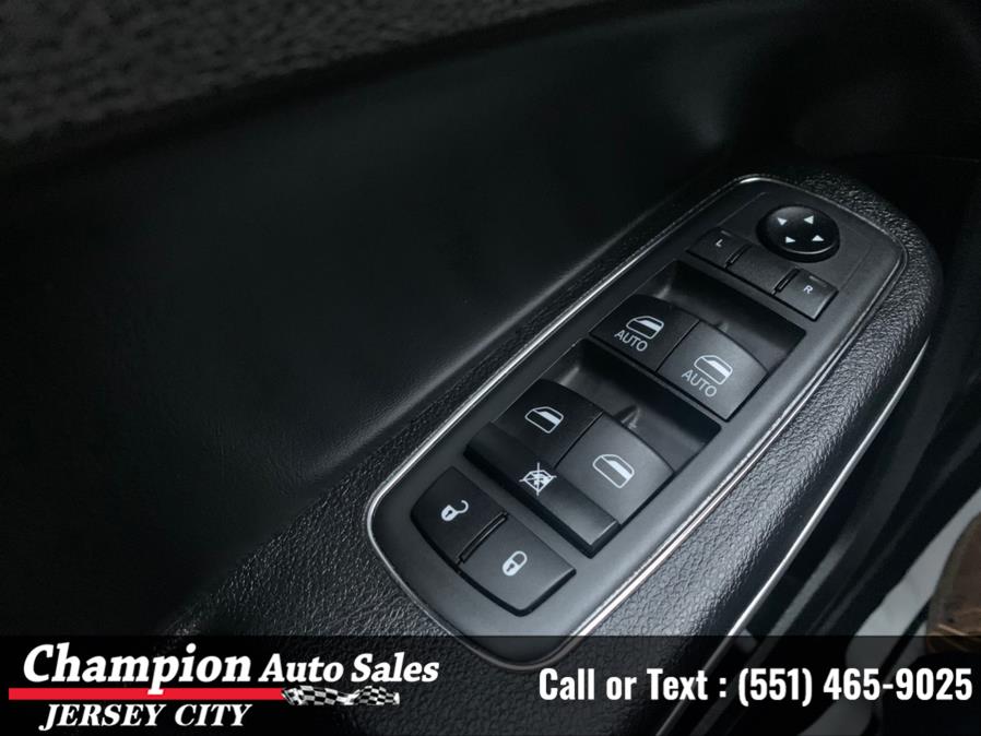 Used Chrysler 300 300S AWD 2019 | Champion Auto Sales of JC. Jersey City, New Jersey Used Chrysler 300 300S AWD 2019 | Champion Auto Sales of JC. Jersey City, New Jersey