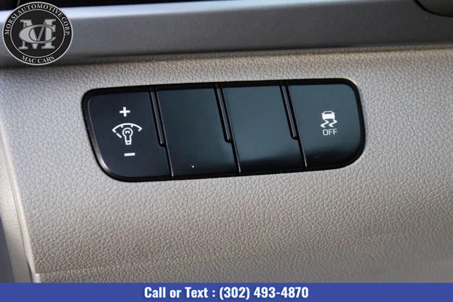 Used Hyundai Elantra SE 2.0L Auto (Ulsan Plant) 2017 | Morsi Automotive Corp. New Castle, Delaware Used Hyundai Elantra SE 2.0L Auto (Ulsan Plant) 2017 | Morsi Automotive Corp. New Castle, Delaware