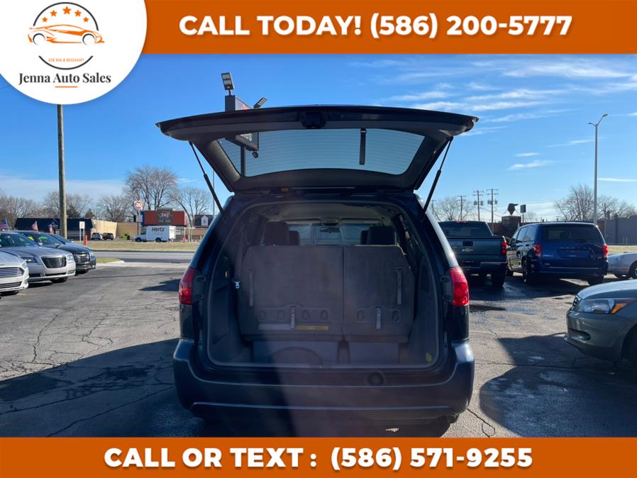 Used Toyota Sienna 5dr 8-Pass Van CE FWD 2010 | Jenna Auto Sale Inc. Roseville, Michigan Used Toyota Sienna 5dr 8-Pass Van CE FWD 2010 | Jenna Auto Sale Inc. Roseville, Michigan