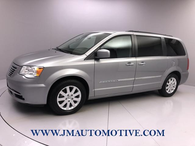 2016 Chrysler Town & Country 4dr Wgn Touring, available for sale in Naugatuck, Connecticut | J&M Automotive Sls&Svc LLC. Naugatuck, Connecticut 2016 Chrysler Town & Country 4dr Wgn Touring, available for sale in Naugatuck, Connecticut | J&M Automotive Sls&Svc LLC. Naugatuck, Connecticut