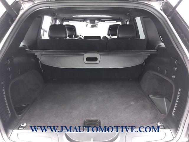 2015 Jeep Grand Cherokee 4WD 4dr Altitude, available for sale in Naugatuck, Connecticut | J&M Automotive Sls&Svc LLC. Naugatuck, Connecticut 2015 Jeep Grand Cherokee 4WD 4dr Altitude, available for sale in Naugatuck, Connecticut | J&M Automotive Sls&Svc LLC. Naugatuck, Connecticut