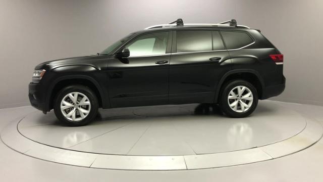 2018 Volkswagen Atlas 3.6L V6 SE 4MOTION, available for sale in Naugatuck, Connecticut | J&M Automotive Sls&Svc LLC. Naugatuck, Connecticut 2018 Volkswagen Atlas 3.6L V6 SE 4MOTION, available for sale in Naugatuck, Connecticut | J&M Automotive Sls&Svc LLC. Naugatuck, Connecticut