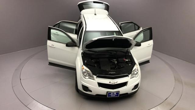 2015 Chevrolet Equinox AWD 4dr LS, available for sale in Naugatuck, Connecticut | J&M Automotive Sls&Svc LLC. Naugatuck, Connecticut 2015 Chevrolet Equinox AWD 4dr LS, available for sale in Naugatuck, Connecticut | J&M Automotive Sls&Svc LLC. Naugatuck, Connecticut