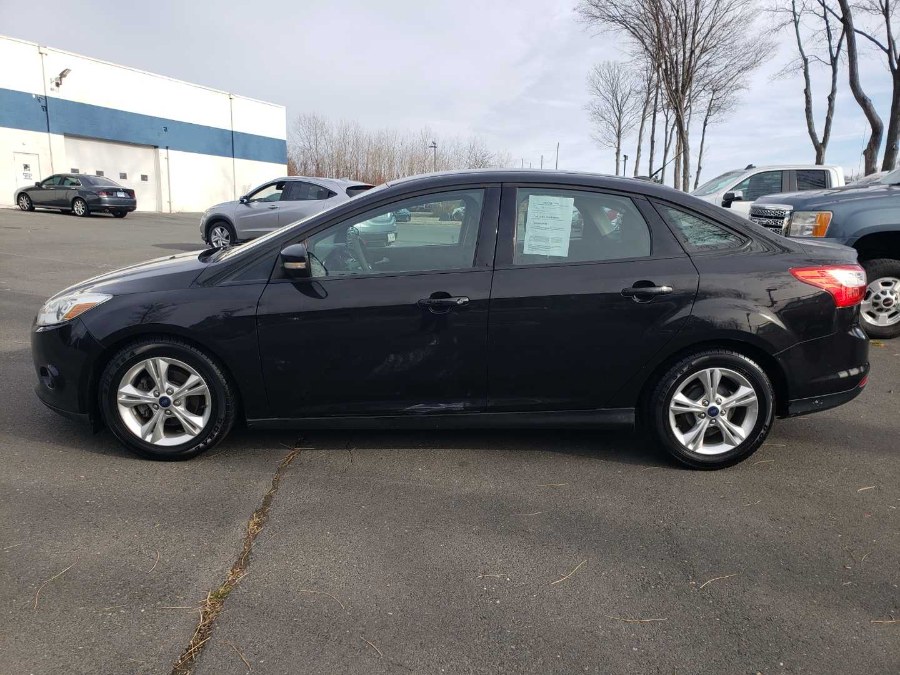 Used Ford Focus 4dr Sdn SE 2013 | Riverside Motorcars, LLC. Naugatuck, Connecticut Used Ford Focus 4dr Sdn SE 2013 | Riverside Motorcars, LLC. Naugatuck, Connecticut