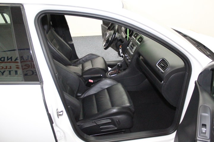 Used Volkswagen GTI 4dr HB DSG PZEV 2010 | New England Auto Sales LLC. Plainville, Connecticut Used Volkswagen GTI 4dr HB DSG PZEV 2010 | New England Auto Sales LLC. Plainville, Connecticut