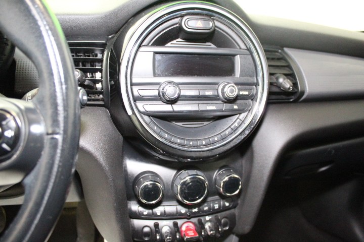 2015 MINI Cooper Hardtop 2dr HB, available for sale in Plainville, Connecticut | New England Auto Sales LLC. Plainville, Connecticut 2015 MINI Cooper Hardtop 2dr HB, available for sale in Plainville, Connecticut | New England Auto Sales LLC. Plainville, Connecticut