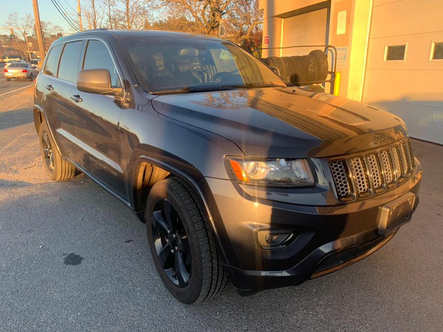 2015 Jeep Grand Cherokee 4WD 4dr Altitude, available for sale in Raynham, Massachusetts | J & A Auto Center. Raynham, Massachusetts 2015 Jeep Grand Cherokee 4WD 4dr Altitude, available for sale in Raynham, Massachusetts | J & A Auto Center. Raynham, Massachusetts